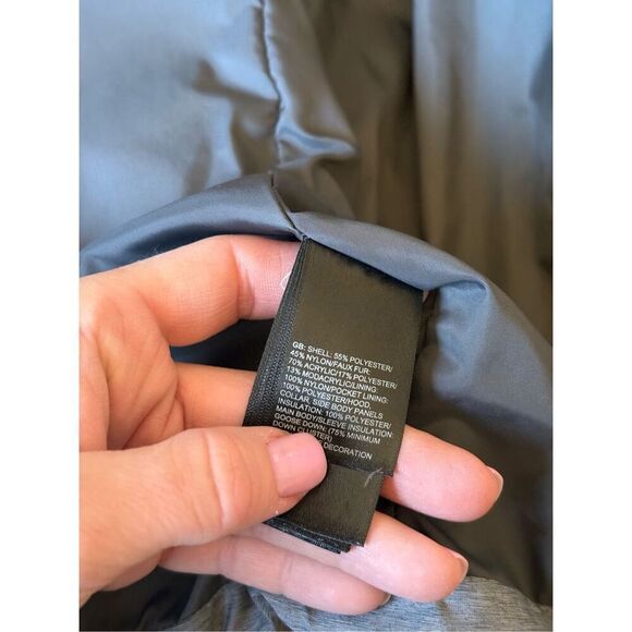 The North Face Women’s Gotham Puffer Jacket size M Gray Hooded Down - Picture 8 of 12